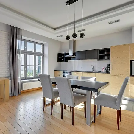 Dom & House - Old Town Tobiasz 4*