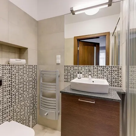 Dom & House - Old Town Tobiasz Aparthotel 4*