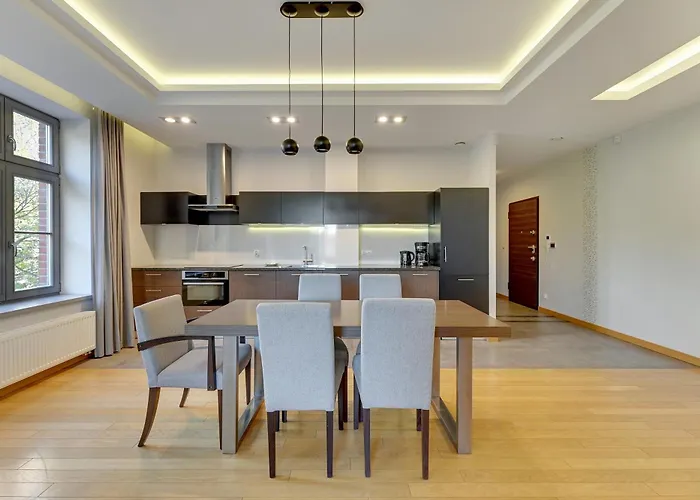 Dom & House - Old Town Tobiasz Lägenhetshotell 4*